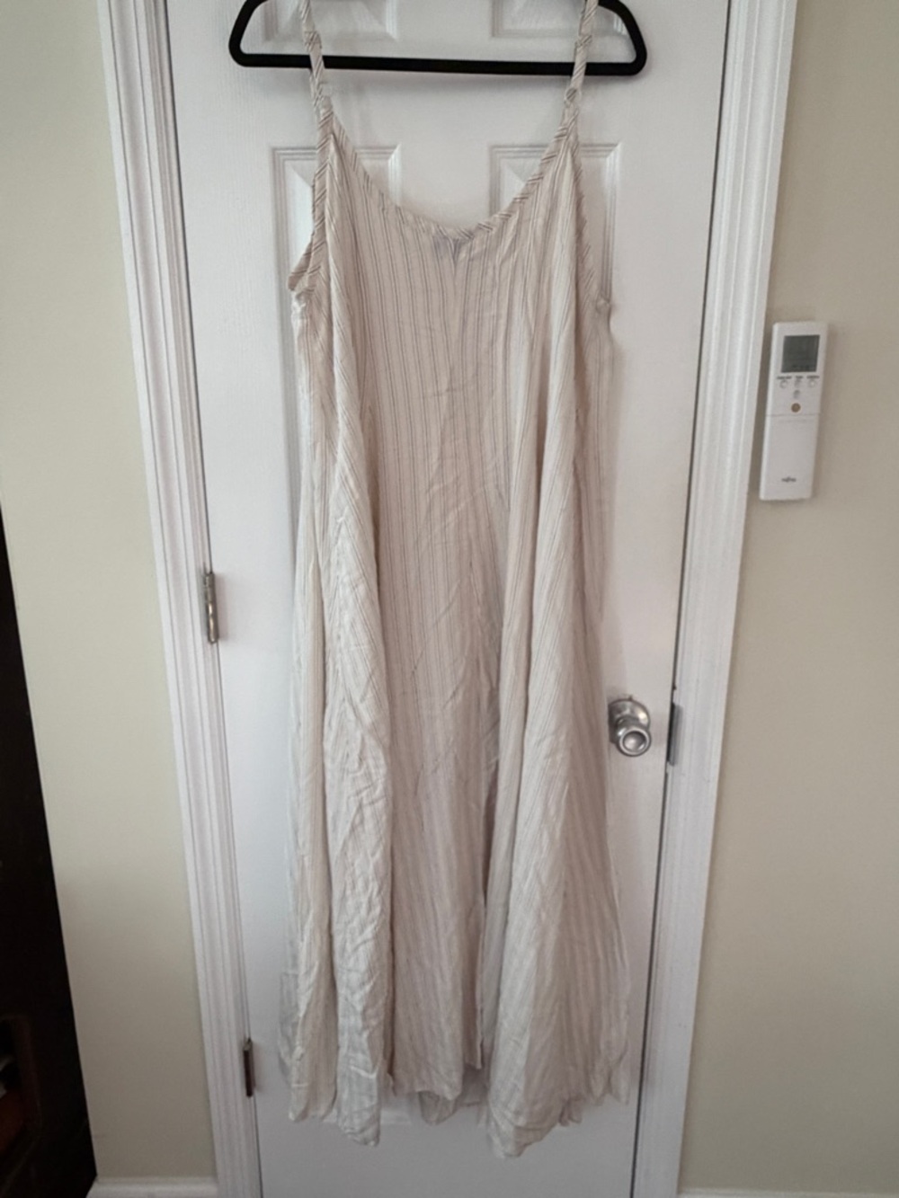 torrid Ivory Pleated Maxi Slip Dress with Spaghetti Straps - Picture 5 of 6